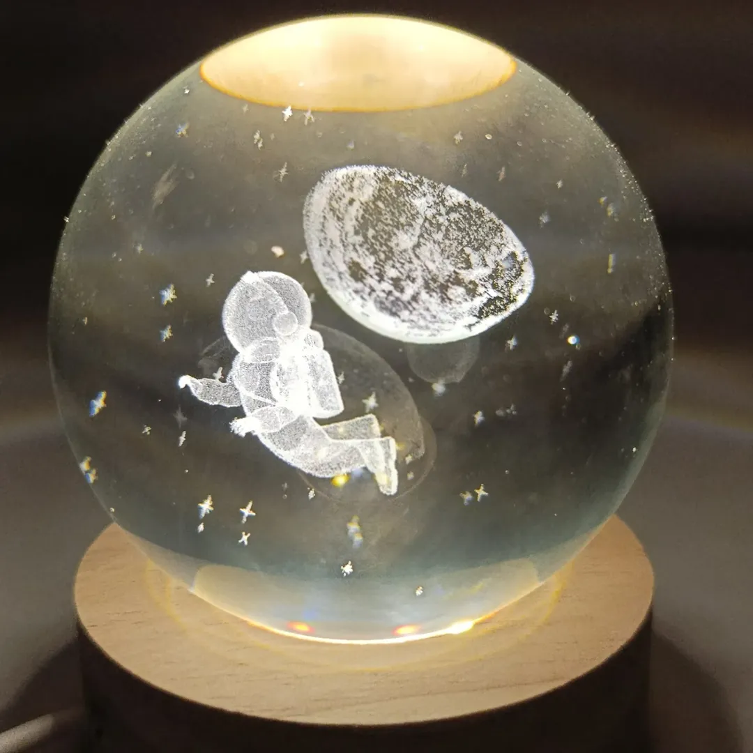 گوی کریستالی ۶سانتیمتر