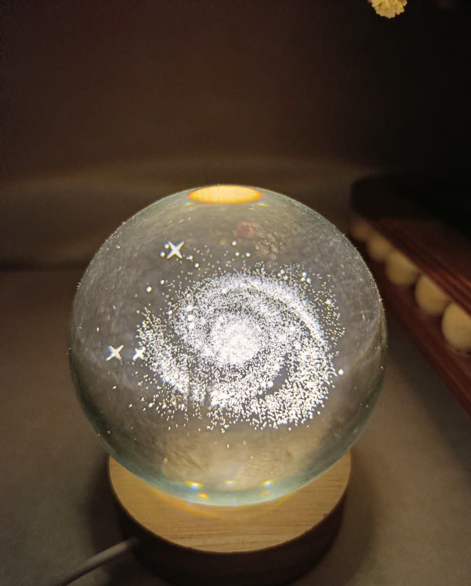 گوی کریستالی سایز ۸سانتیمتر